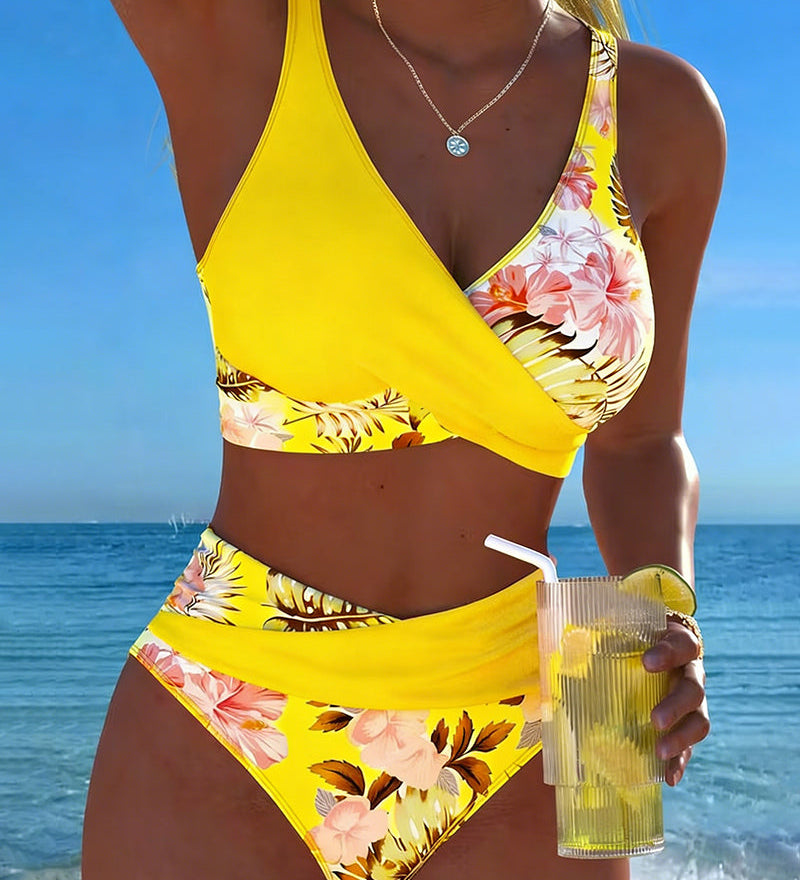 Angela - Bikini floral à contraste et ouverture délicate