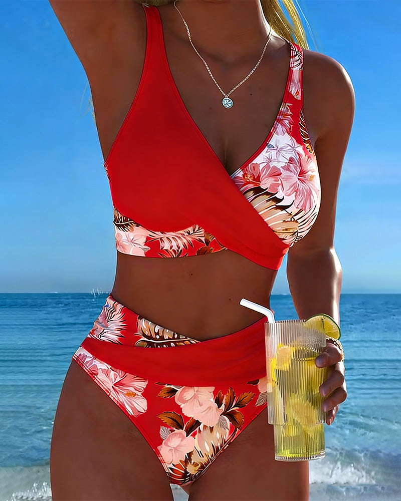 Angela - Bikini floral à contraste et ouverture délicate