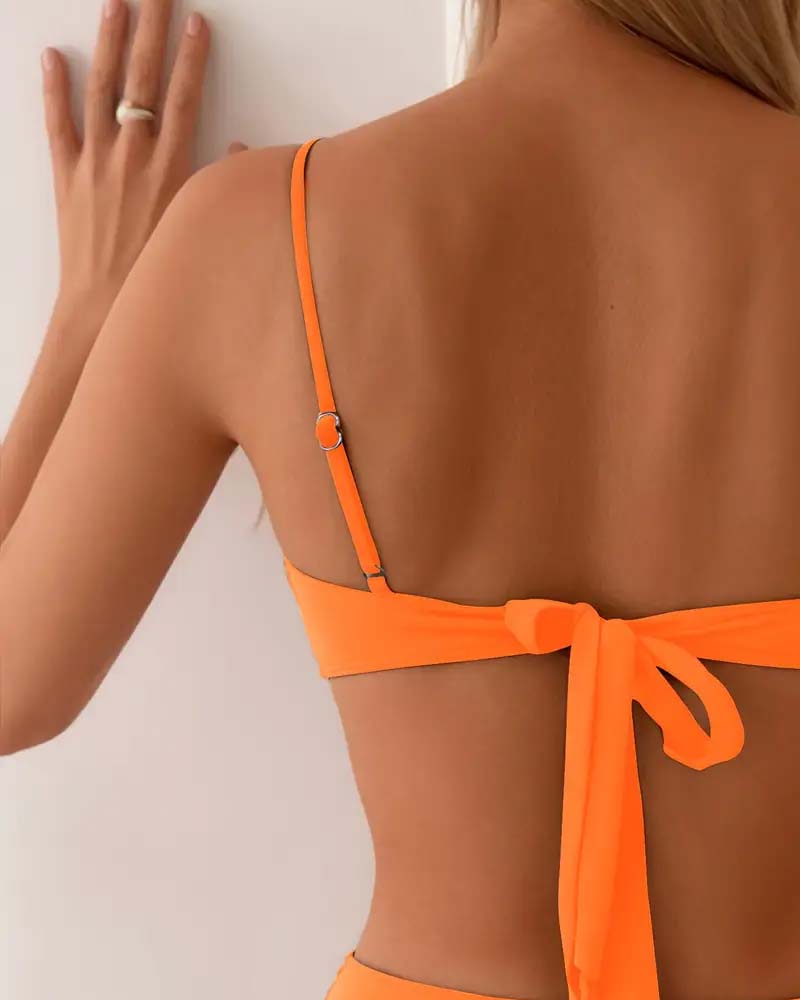 Beatriz - Bikini Taille Haute à Détails Dorés et Haut Froncé