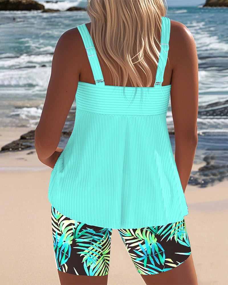Elsa - Tankini coloré avec haut à rayures et short imprimé