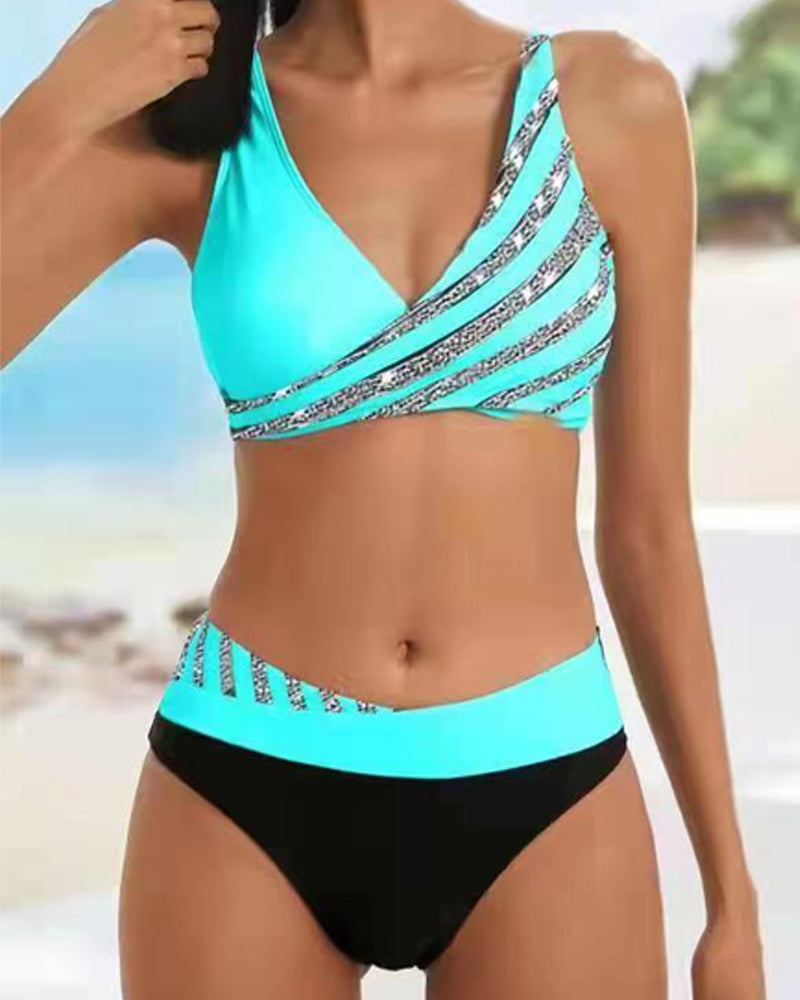 Estela - Bikini imprimé aux tons chauds avec bonnets préformés
