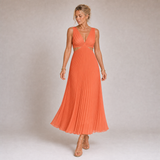 Mireia - Robe longue plissée jaune pastel à col en V et fentes latérales