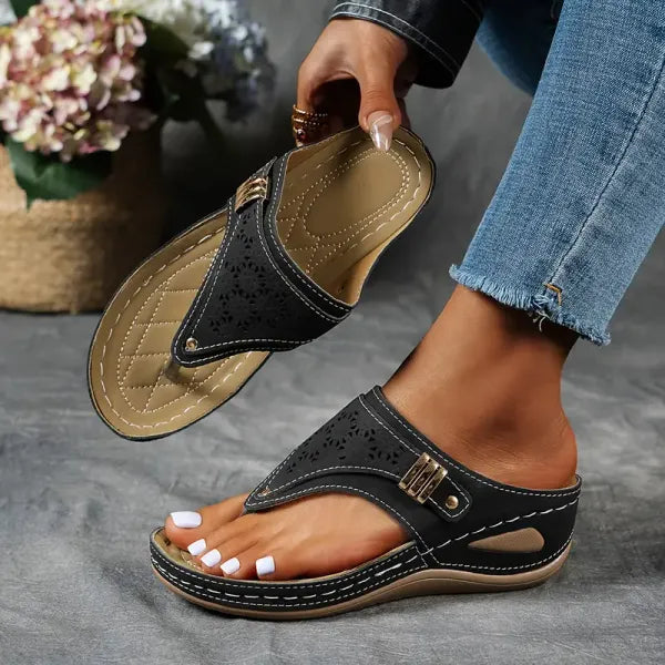Veronica - Mules Entre-Doigts à Boucle